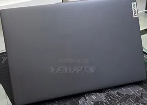 New Laptop Lenovo 8GB Intel Core i5 SSD 512GB