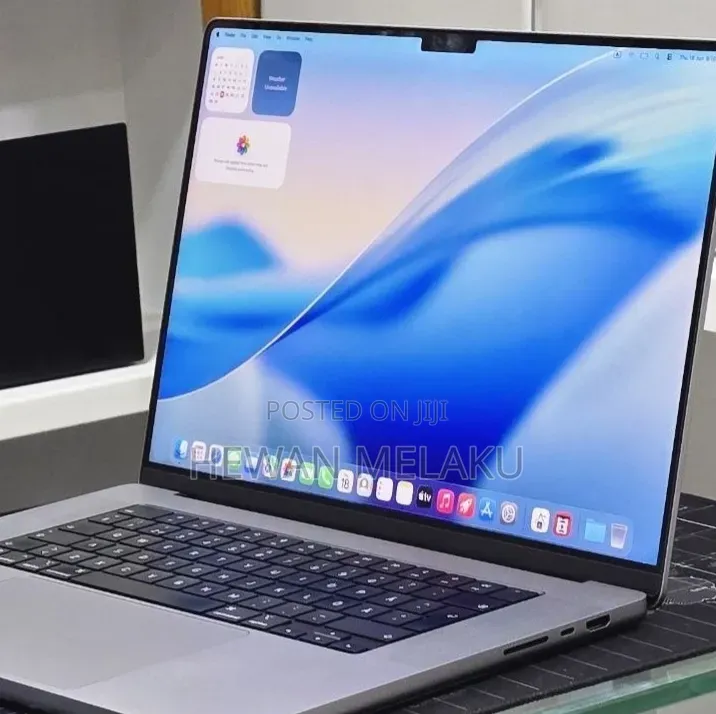 New Laptop Apple MacBook Pro 2021 M1 Max 32GB Apple M1 Max SSD 1T