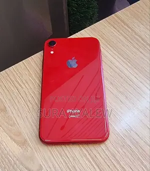 Apple iPhone XR 64 GB Red