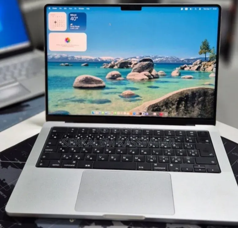 New Laptop Apple MacBook Pro 2024 M4 16GB Apple M4 SSD 512GB