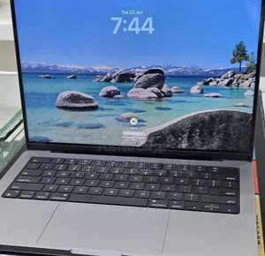 New Laptop Apple MacBook Pro 2021 M1 16GB Apple M1 SSD 512GB