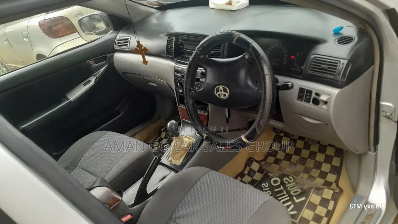 Toyota Corolla 2003 Silver