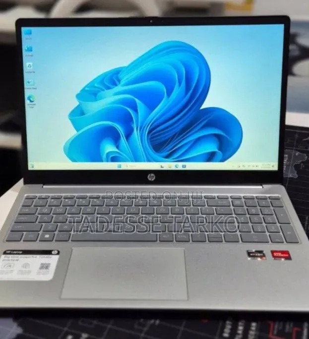 New Laptop HP Stream Notebook 16GB AMD Ryzen 5 SSD 256GB
