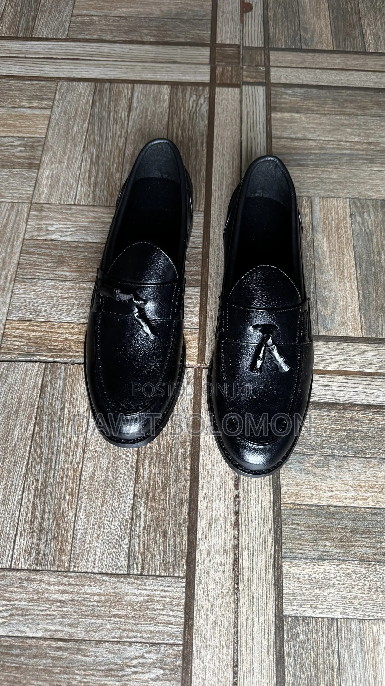 Men’s Classic Wear Shoe Size 47