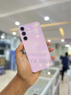 New Samsung Galaxy A55 128 GB Pink