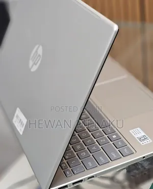 New Laptop HP Stream Notebook 16GB Intel Core i7 SSD 1T