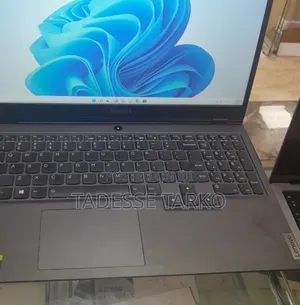 New Laptop Lenovo 16GB Intel Core i7 SSD 512GB