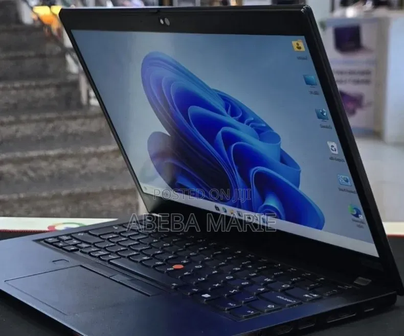 New Laptop Lenovo ThinkPad x13 Yoga 16GB Intel Core i7 SSD 512GB