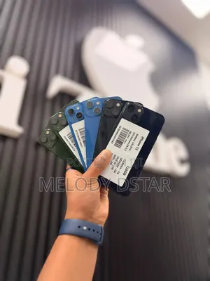 New Apple iPhone 13 128 GB Black