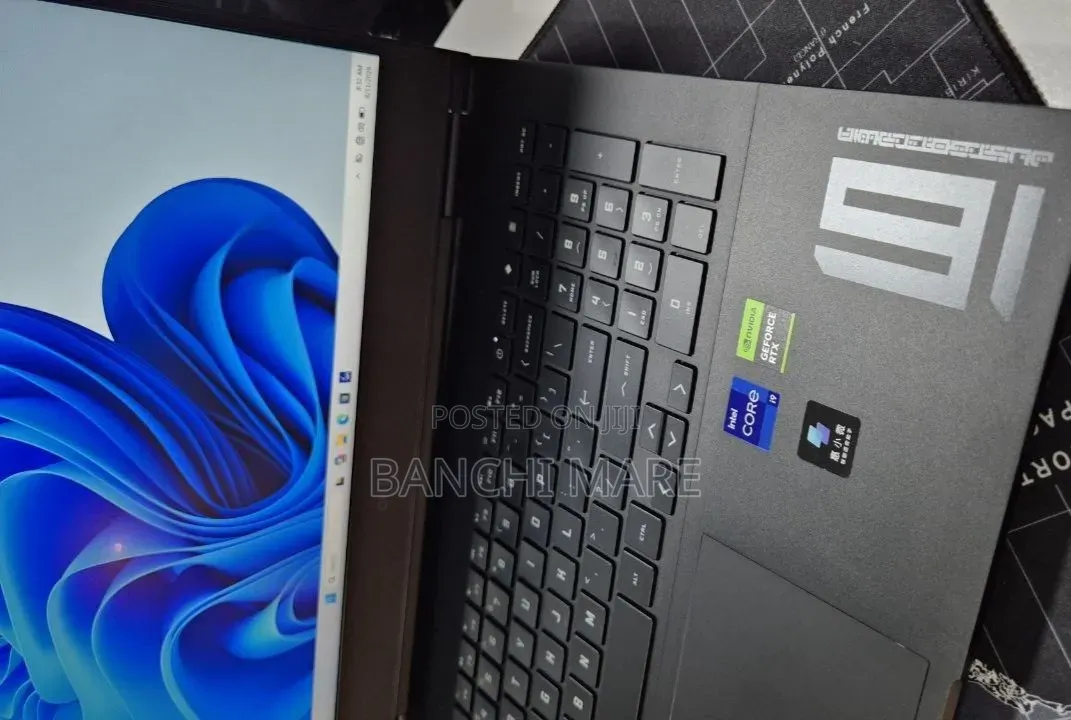 New Laptop HP Omen 16 16GB Intel Core i9 SSD 1T