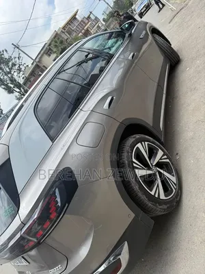 Volkswagen ID.6 2022 Gray