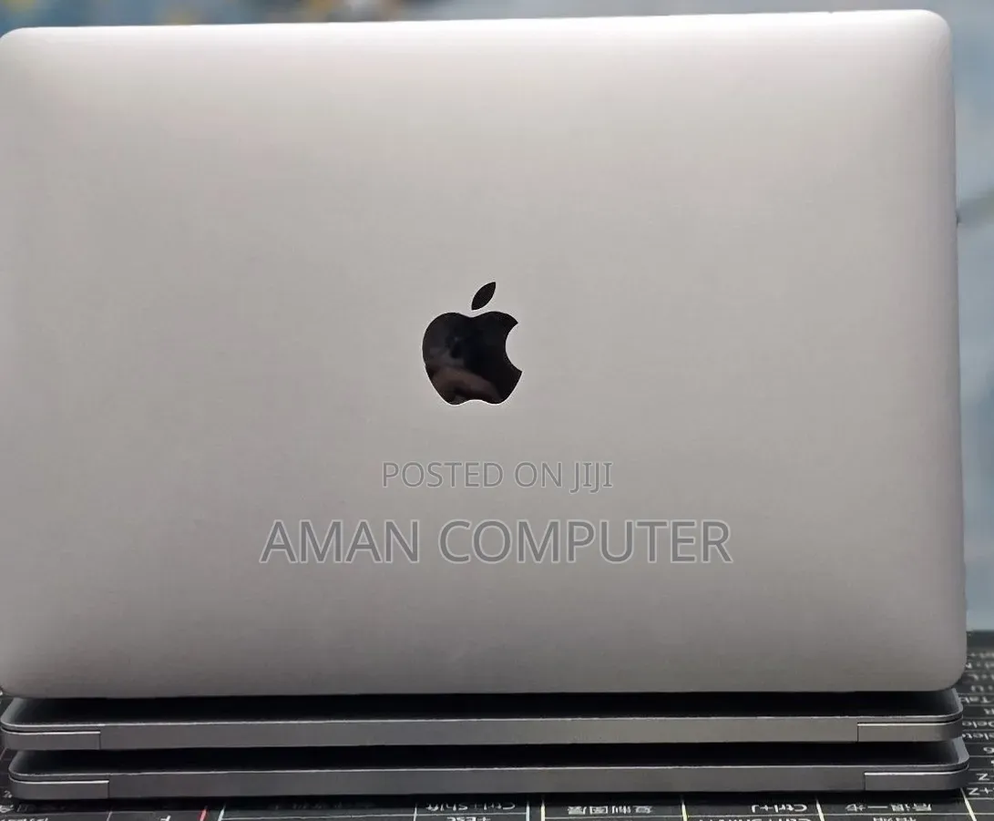 New Laptop Apple MacBook Pro 2021 M1 8GB Apple M1 SSD 512GB