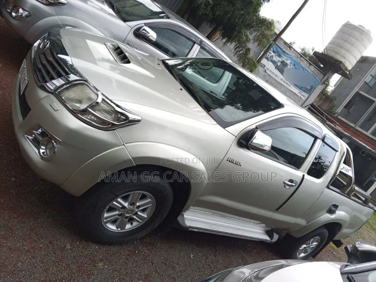 Toyota Hilux 2011 Purple