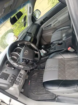 Toyota Tacoma 2015 White