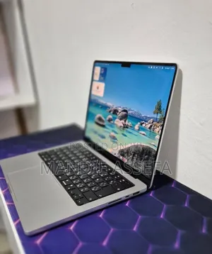 New Laptop Apple MacBook Pro 2024 M4 16GB Apple M4 SSD 512GB