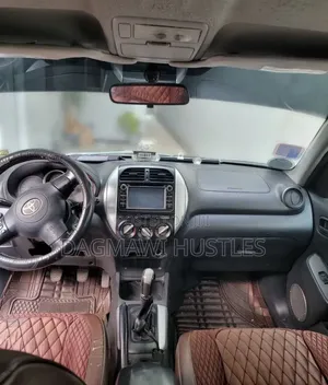Toyota RAV4 1.8 2005 Black