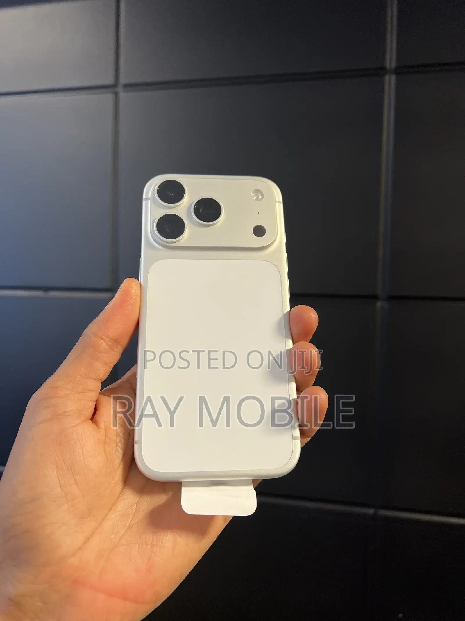 New Apple iPhone 17 Pro 256 GB Silver