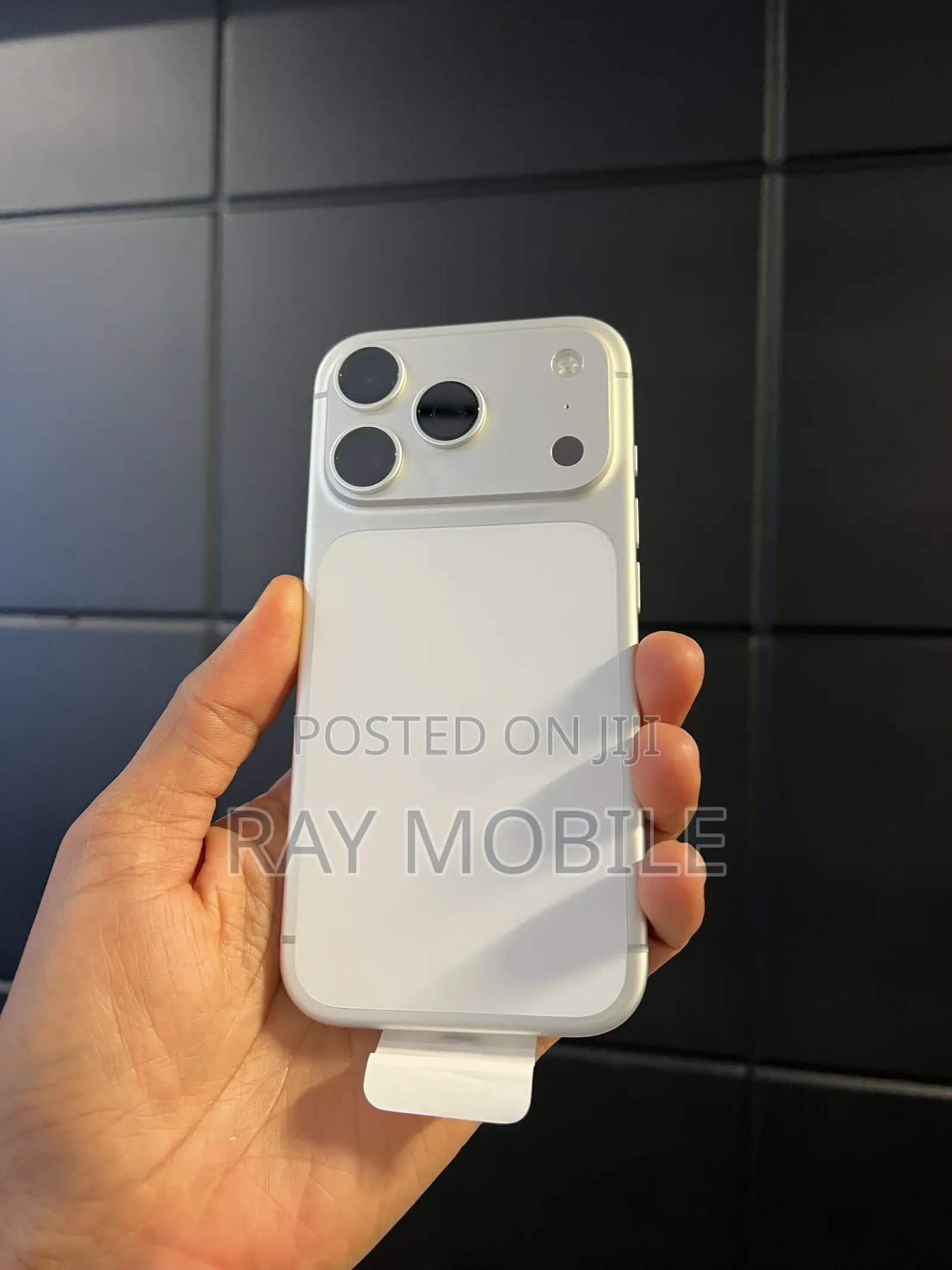 New Apple iPhone 17 Pro 256 GB Silver
