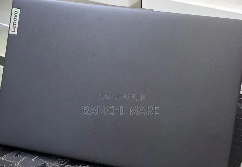 New Laptop Lenovo Ideapad 3 8GB Intel Core i5 SSD 512GB