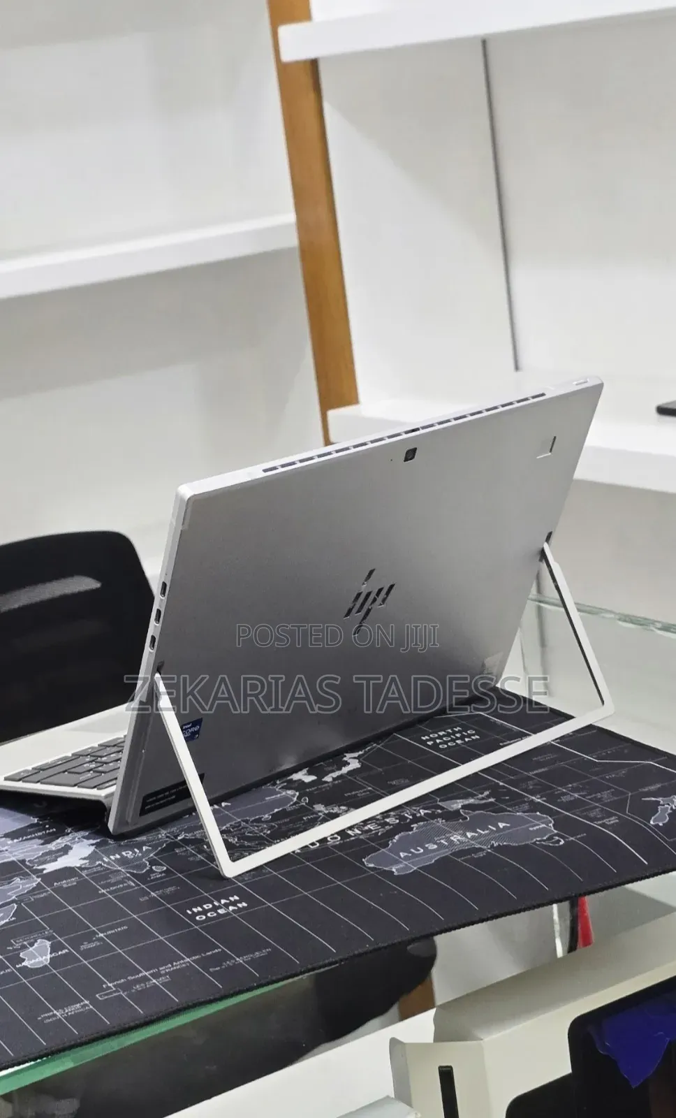 New Laptop HP Elite X2 1012 8GB Intel Core i5 SSD 256GB