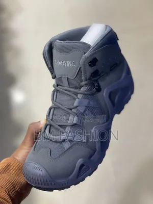 Chaoying Tactical Boots