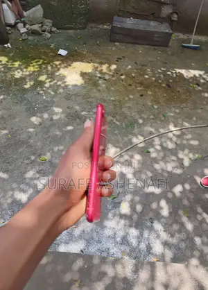 New Apple iPhone XR 64 GB Red