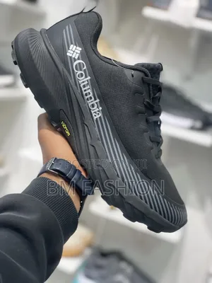 Columbia Trail Shoes Stealth Black Modern Sneakers
