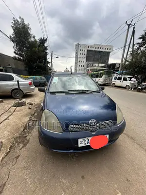 Toyota Yaris 1.4 2002 Blue