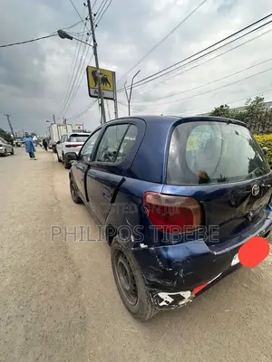 Toyota Yaris 1.4 2002 Blue