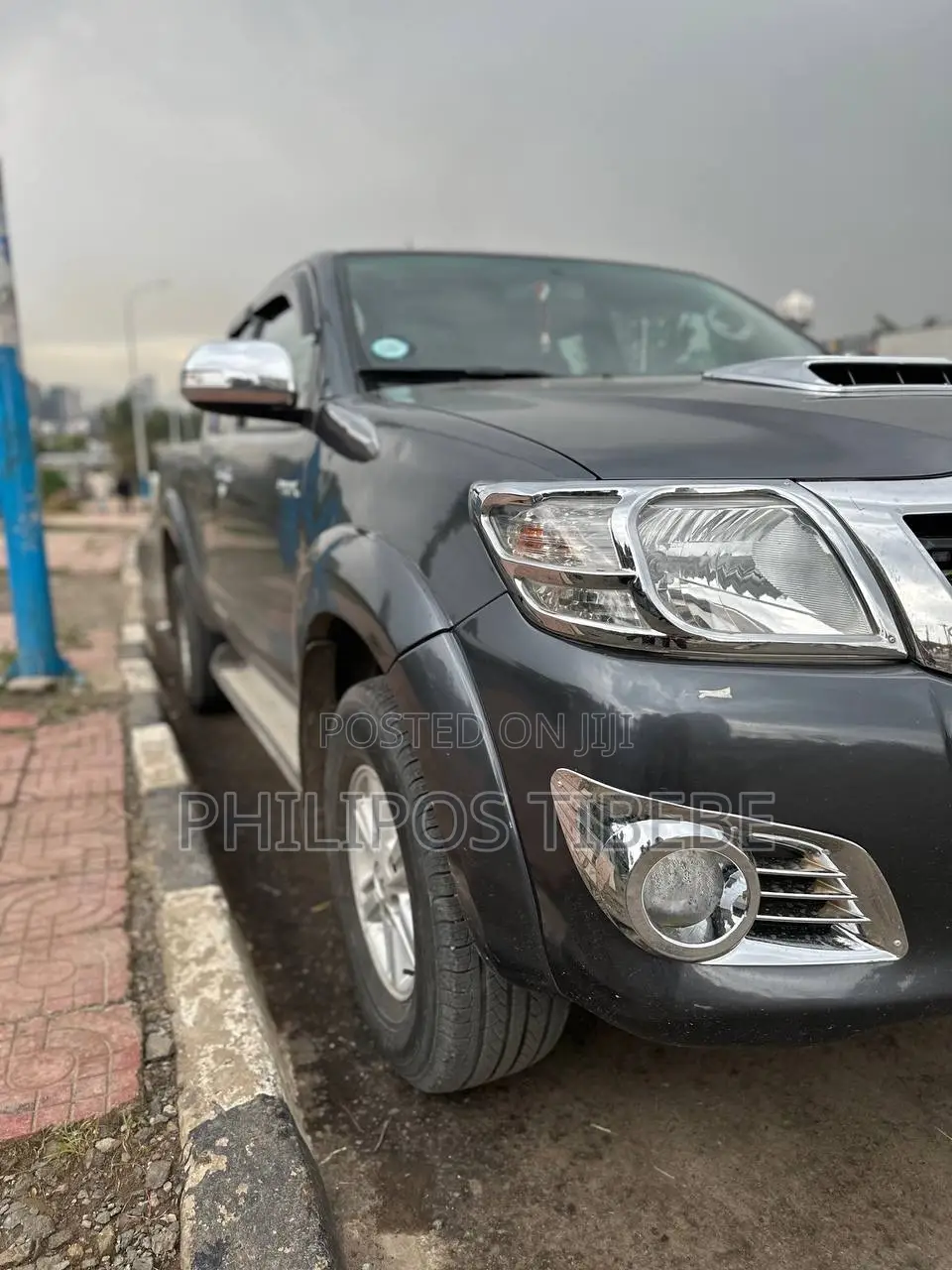 Toyota Hilux 3.0 D-4D 4x4 2014 Gray
