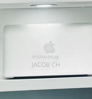 Laptop Apple MacBook Air 4GB Intel Core i5 SSD 256GB
