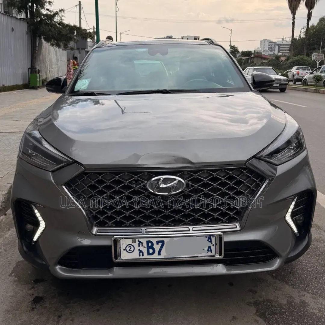 Hyundai Tucson 2020 Pink
