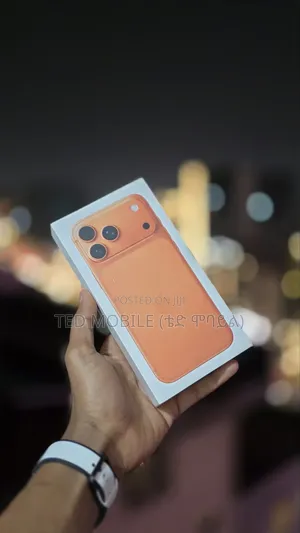 New Apple iPhone 17 Pro Max 256 GB Orange