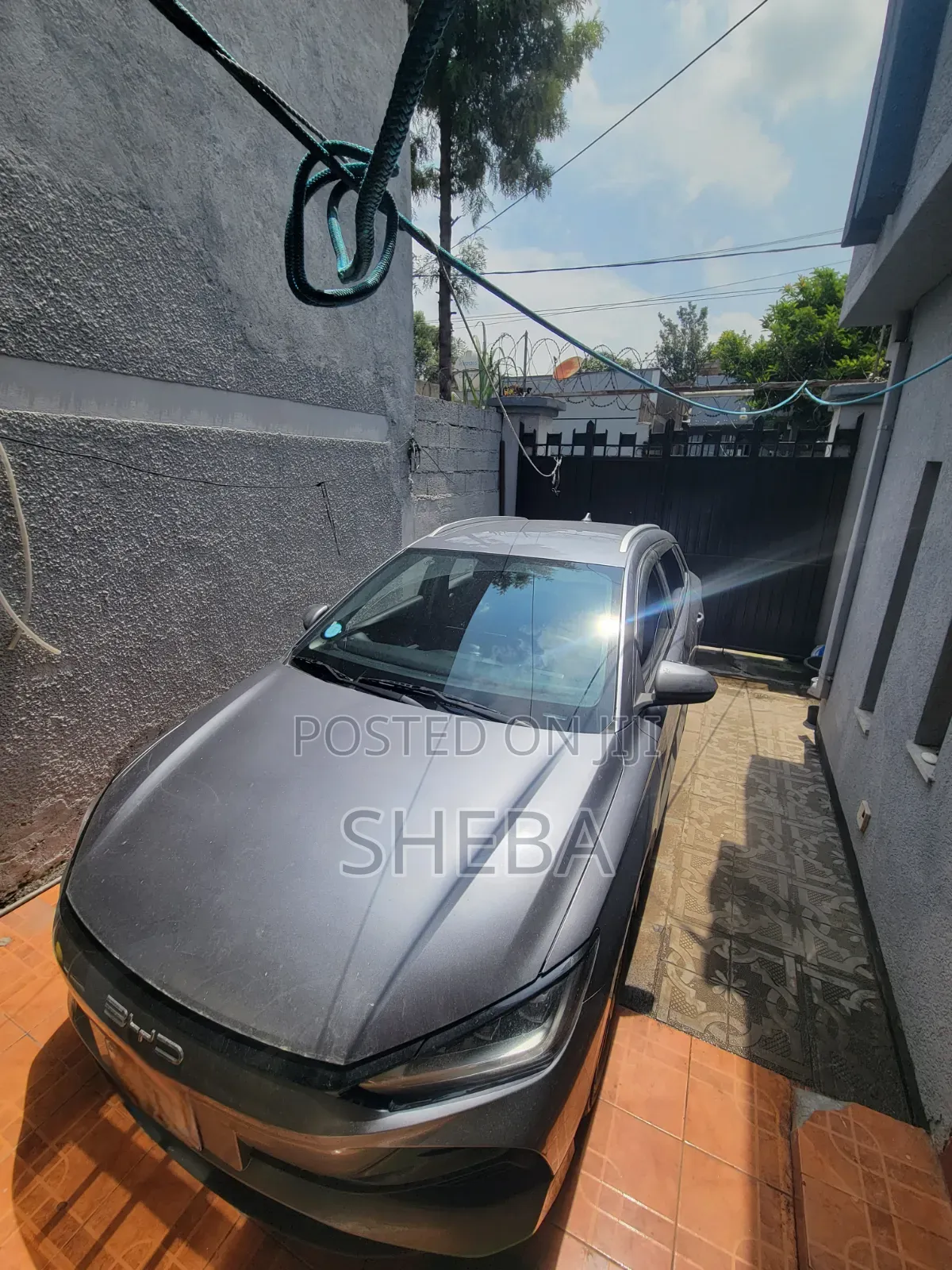 BYD E2 43 kWh 94 hp FWD 2024 Silver