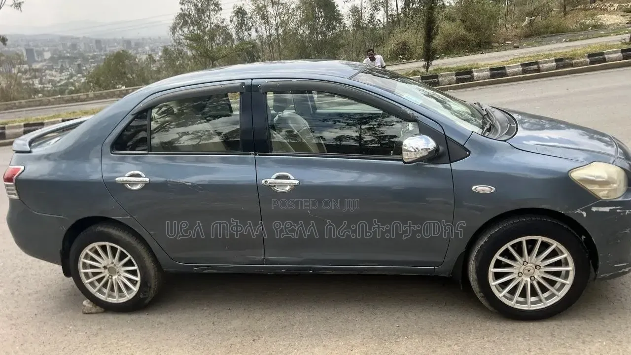 Toyota Yaris 2007 Blue