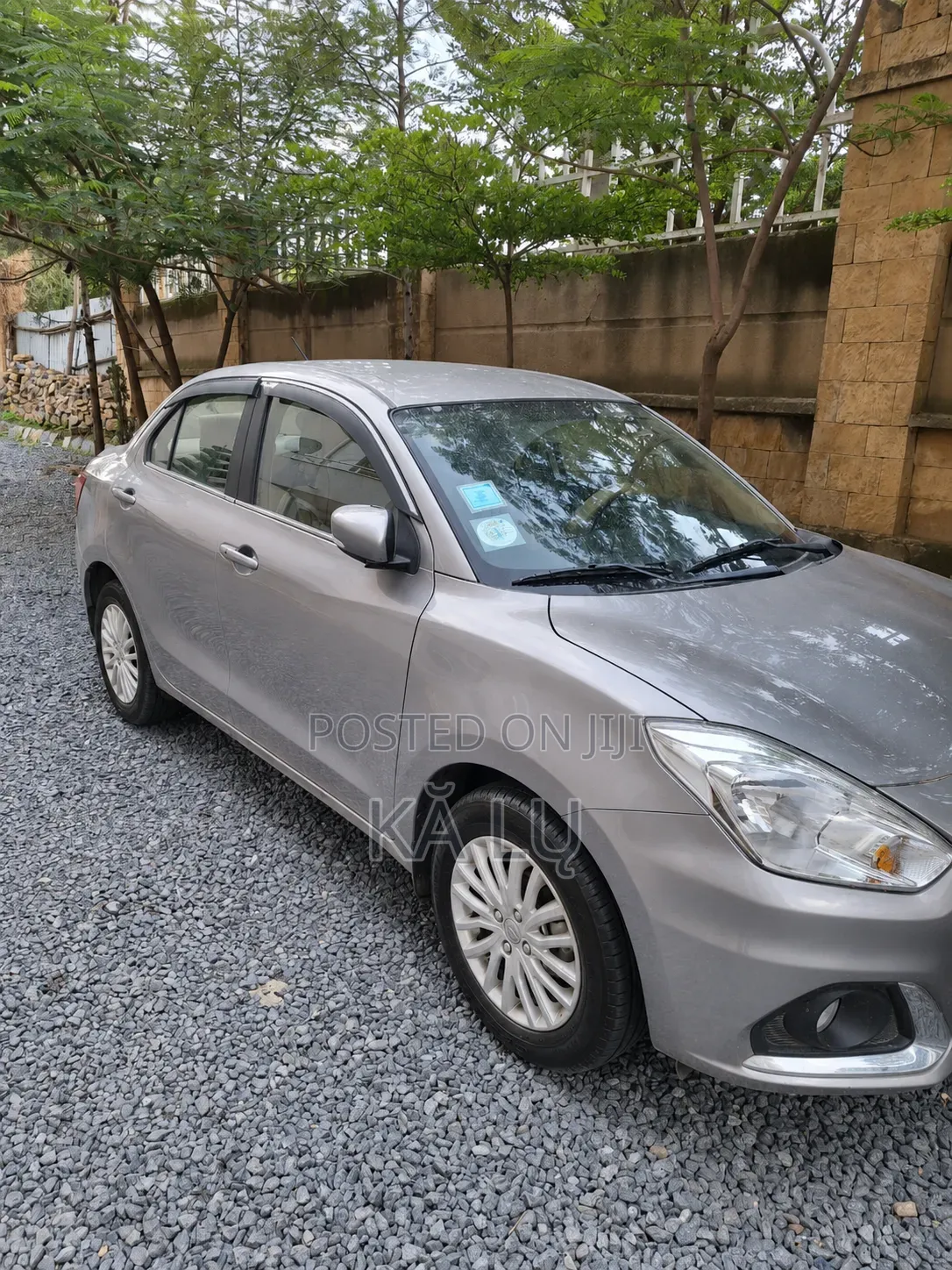 Suzuki Dzire 2022 Silver