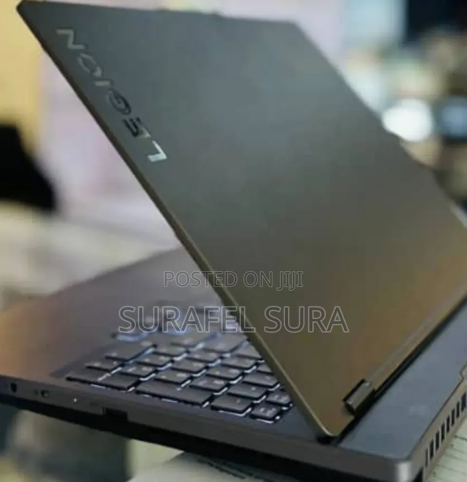 New Laptop Lenovo Legion 5 16GB AMD Ryzen 7 SSD 512GB