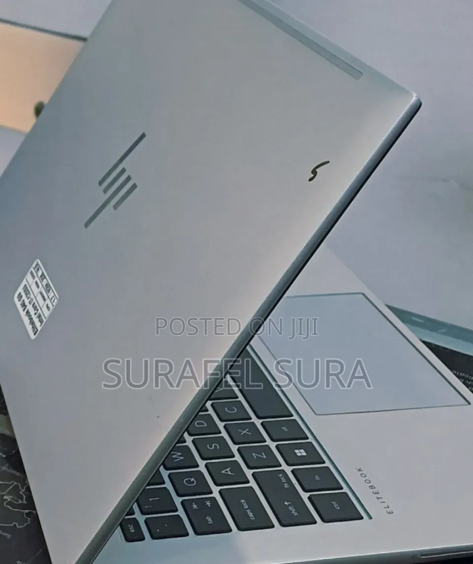 New Laptop Apple MacBook Pro 2021 M1 32GB Apple M1 Pro SSD 512GB