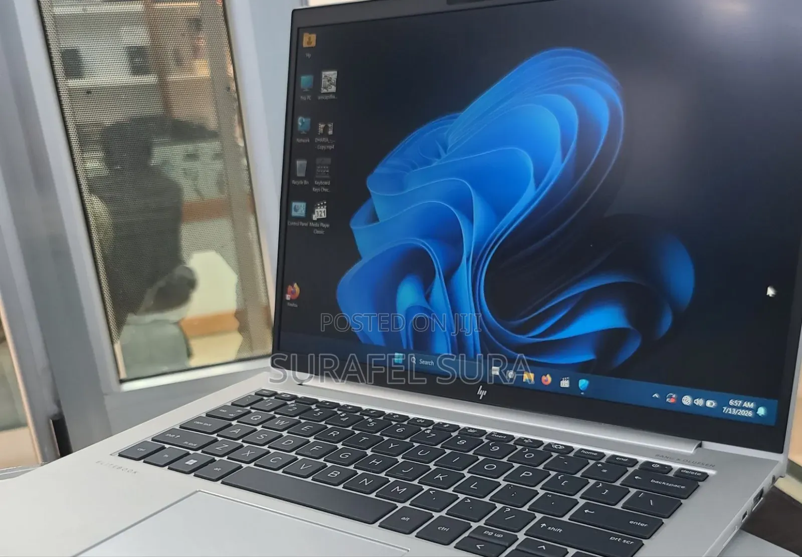 New Laptop HP EliteBook 840 G10 16GB Intel Core i7 SSD 512GB