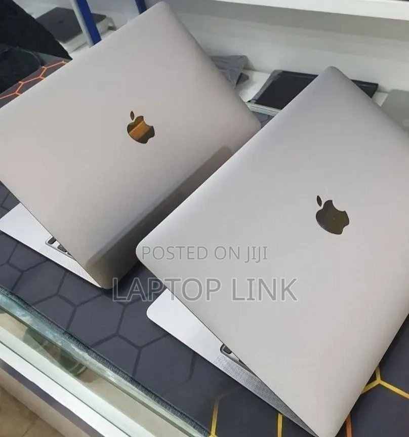 New Laptop Apple MacBook Air 2020 M1 16GB Apple M1 SSD 512GB