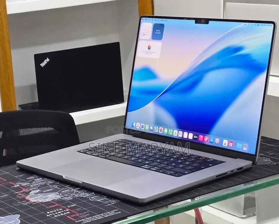 New Laptop Apple MacBook Pro 2021 M1 Max 32GB Apple M1 Max SSD 512GB