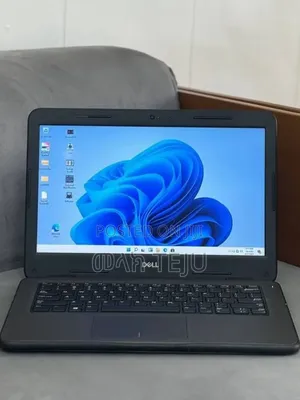 New Laptop Dell Latitude 3300 8GB Intel Core i5 SSD 256GB