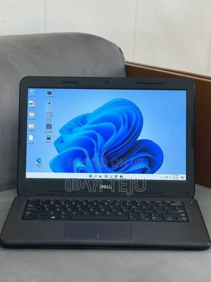 New Laptop Dell Latitude 3300 8GB Intel Core i5 SSD 256GB