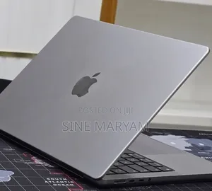 New Laptop Apple MacBook Pro 2021 M1 32GB Apple M1 Pro SSD 512GB