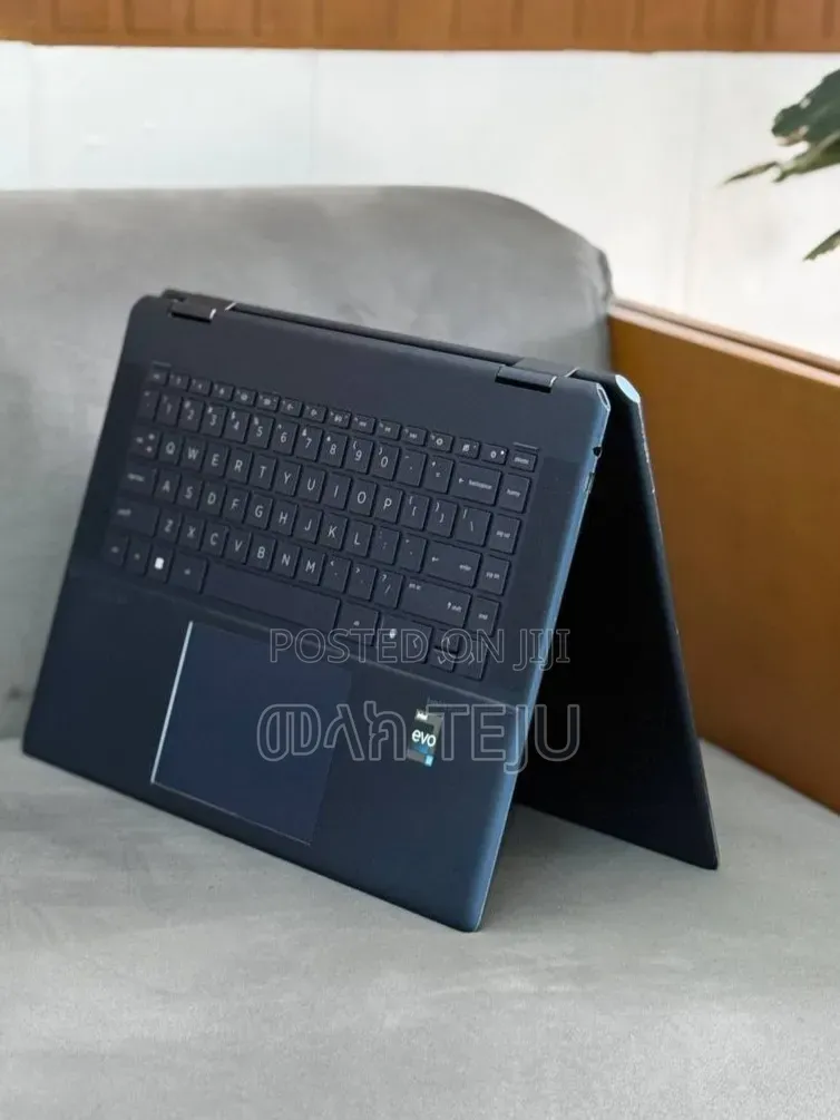 New Laptop HP Spectre 12 16GB Intel Core i7 SSD 512GB