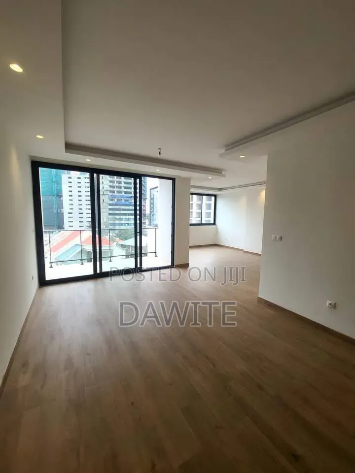 Furnished 3bdrm Apartment in የግል, Bole for sale