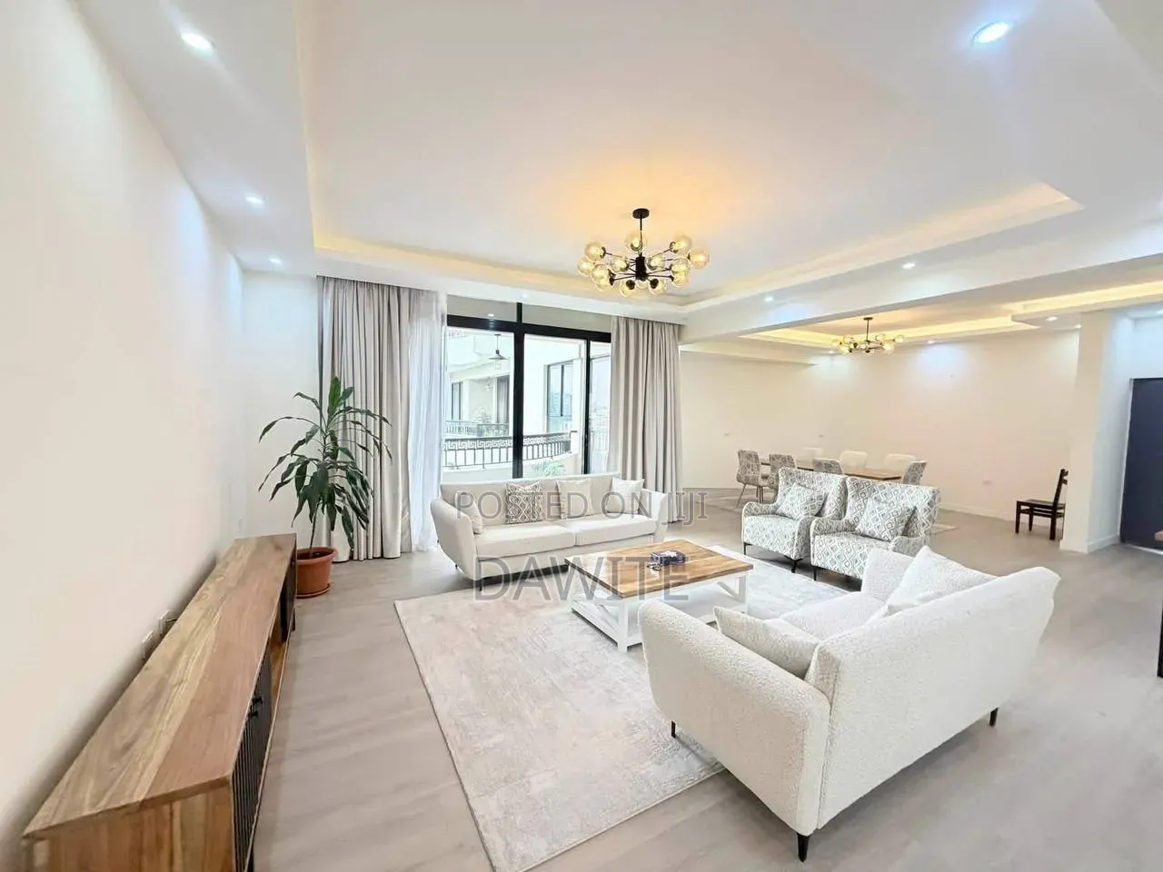 Furnished 4bdrm Apartment in የግል አፓርታማ, Bole for sale