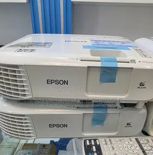 Brand New EPSON Projector Model Name: CB -X49 Hardwar
