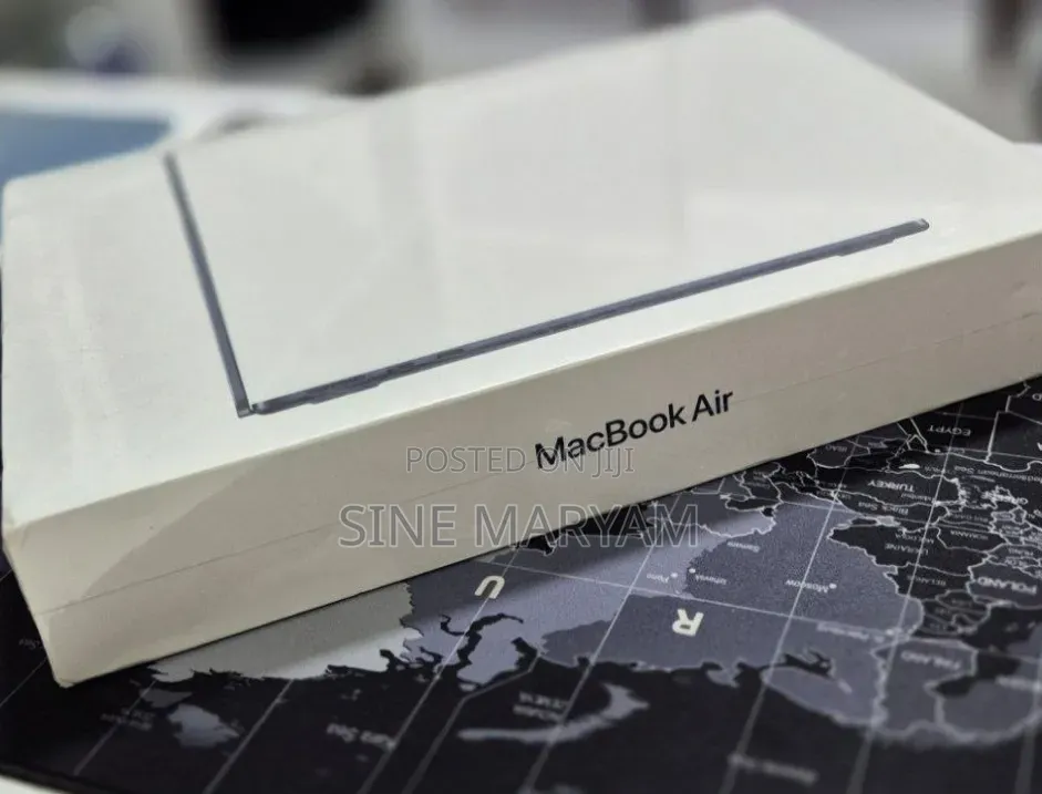 New Laptop Apple MacBook Air 2022 M2 8GB Intel Core M2 SSD 256GB