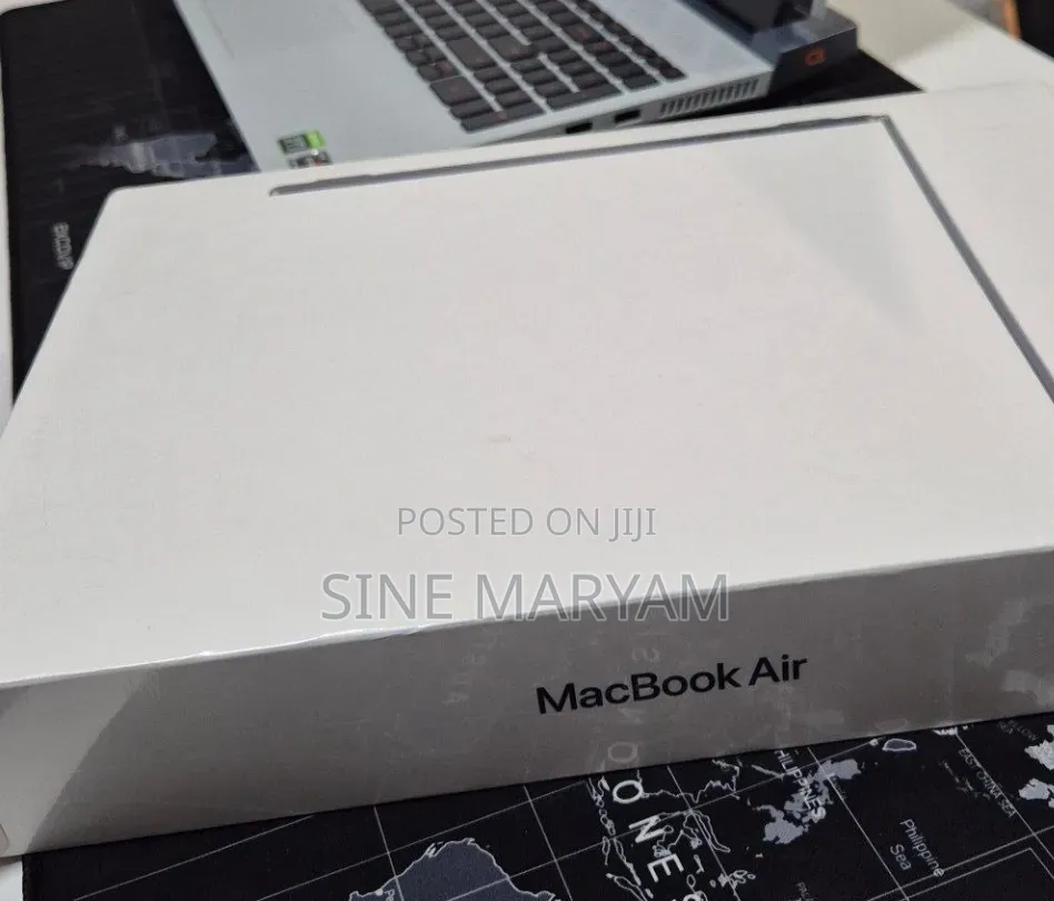 New Laptop Apple MacBook Air 2022 M2 8GB Intel Core M2 SSD 256GB